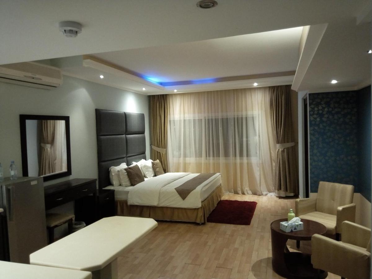 Shayah Suites Jeddah Exterior photo