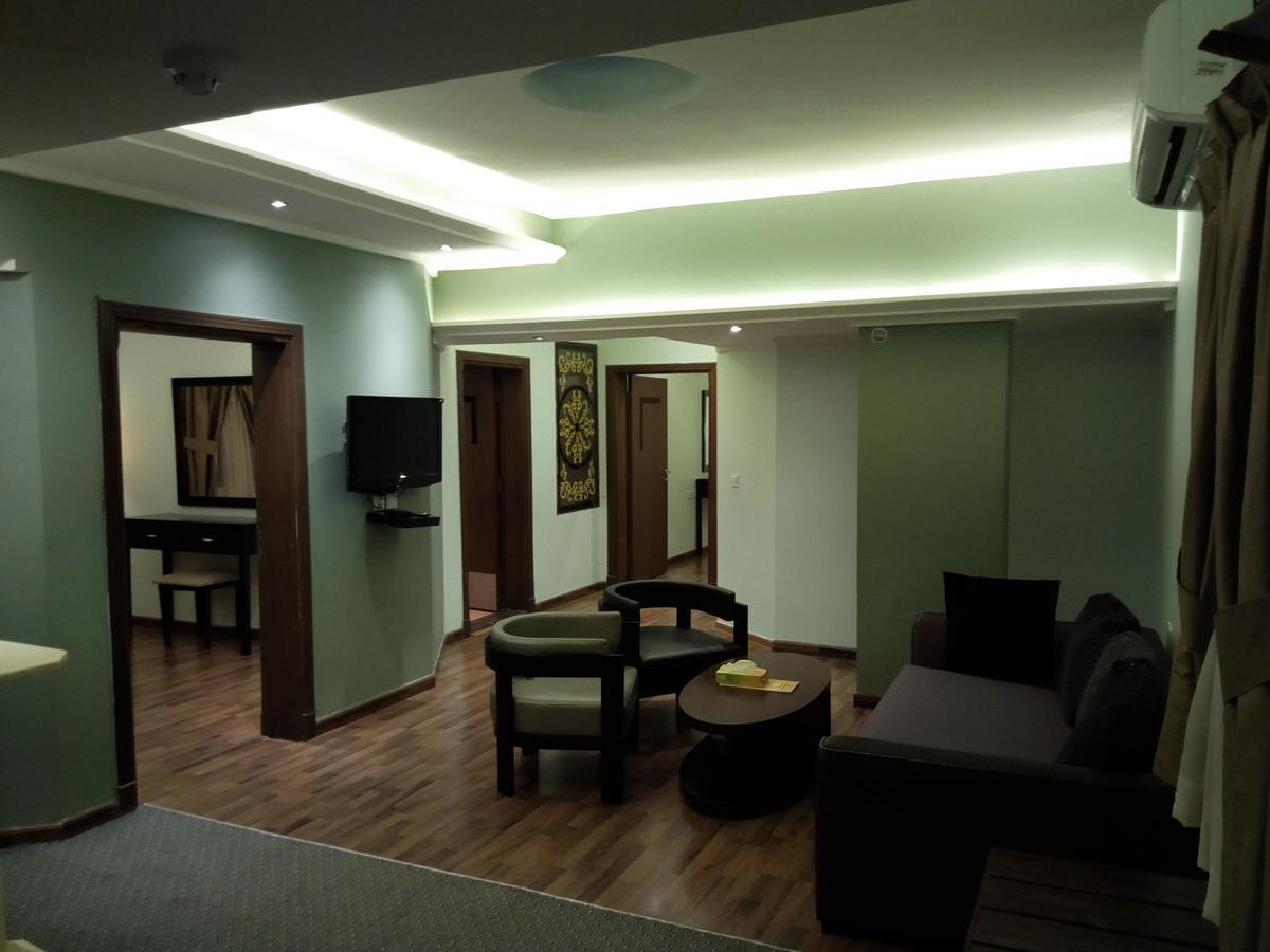 Shayah Suites Jeddah Exterior photo