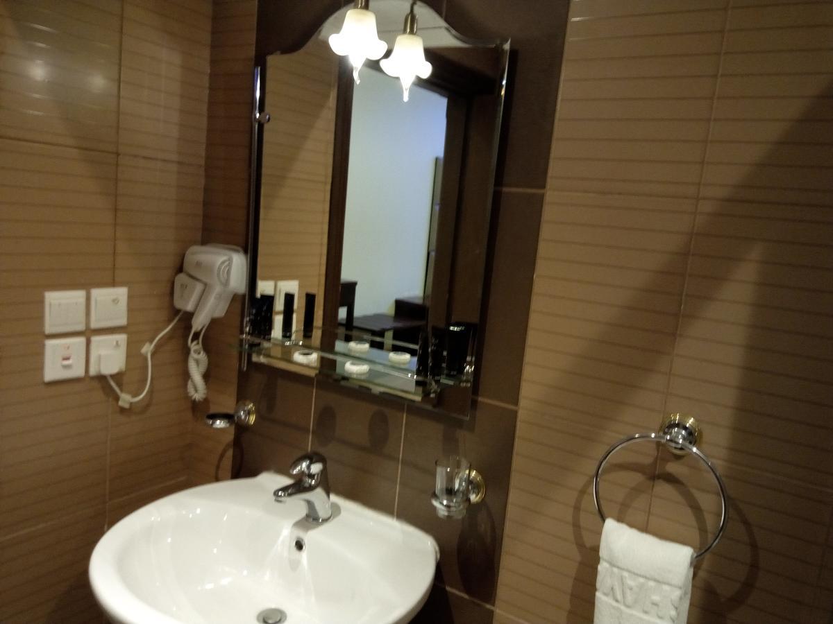 Shayah Suites Jeddah Exterior photo