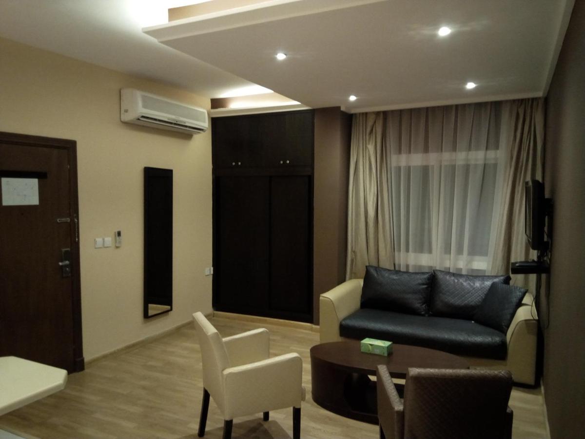 Shayah Suites Jeddah Exterior photo