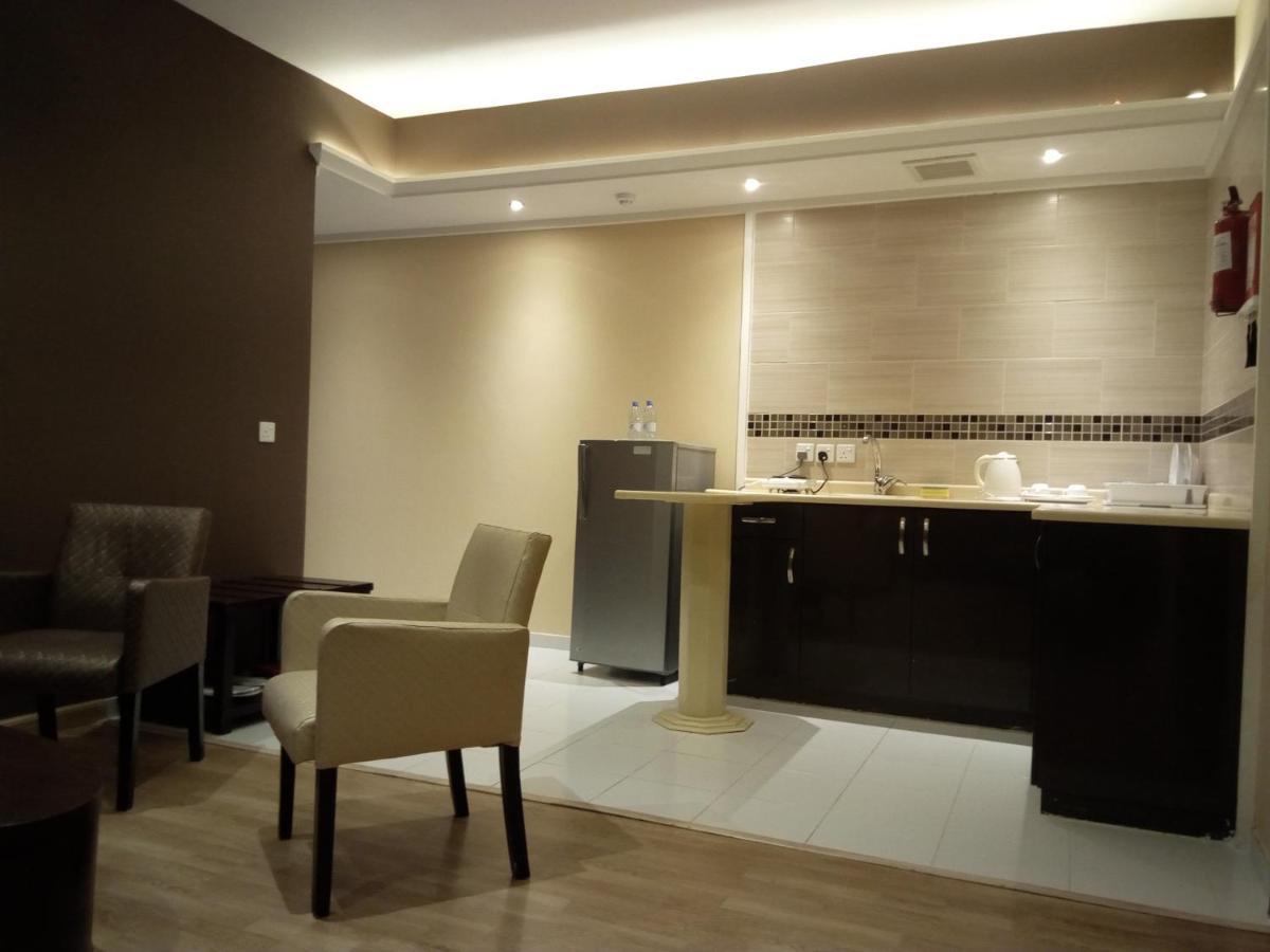 Shayah Suites Jeddah Exterior photo